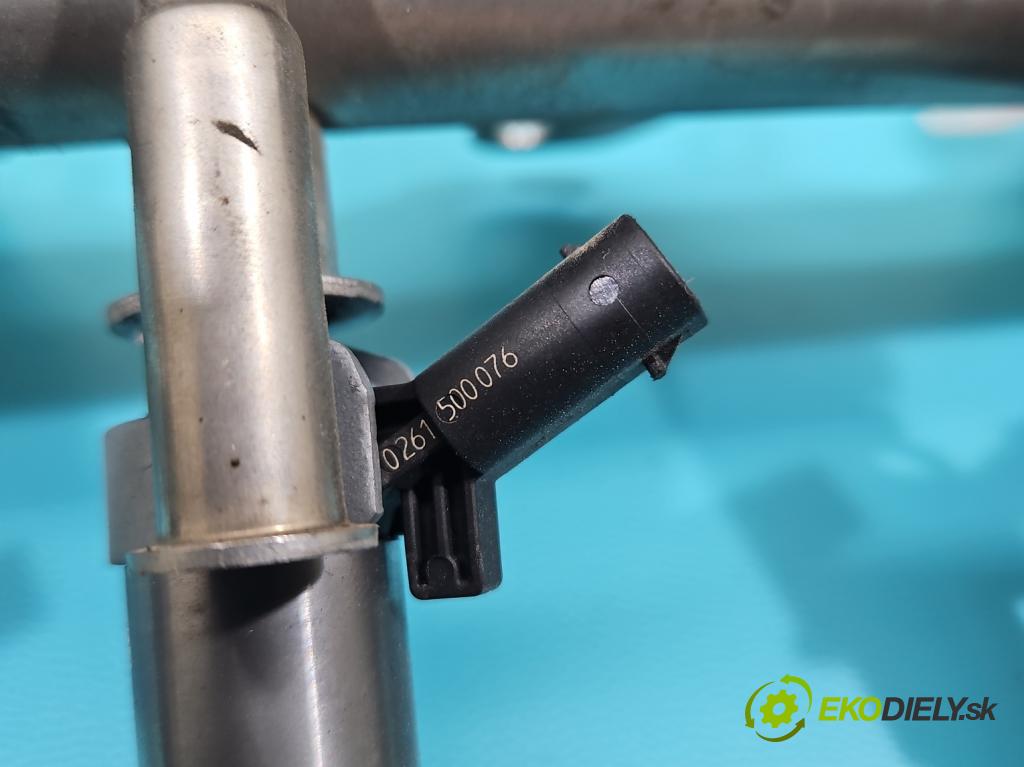 Vw Passat B7 2010-2014 2.0 TSI 211KM automatic 155 kW 1984 cm3 4- vstrek 0261500076 (Vstrekovač paliva)