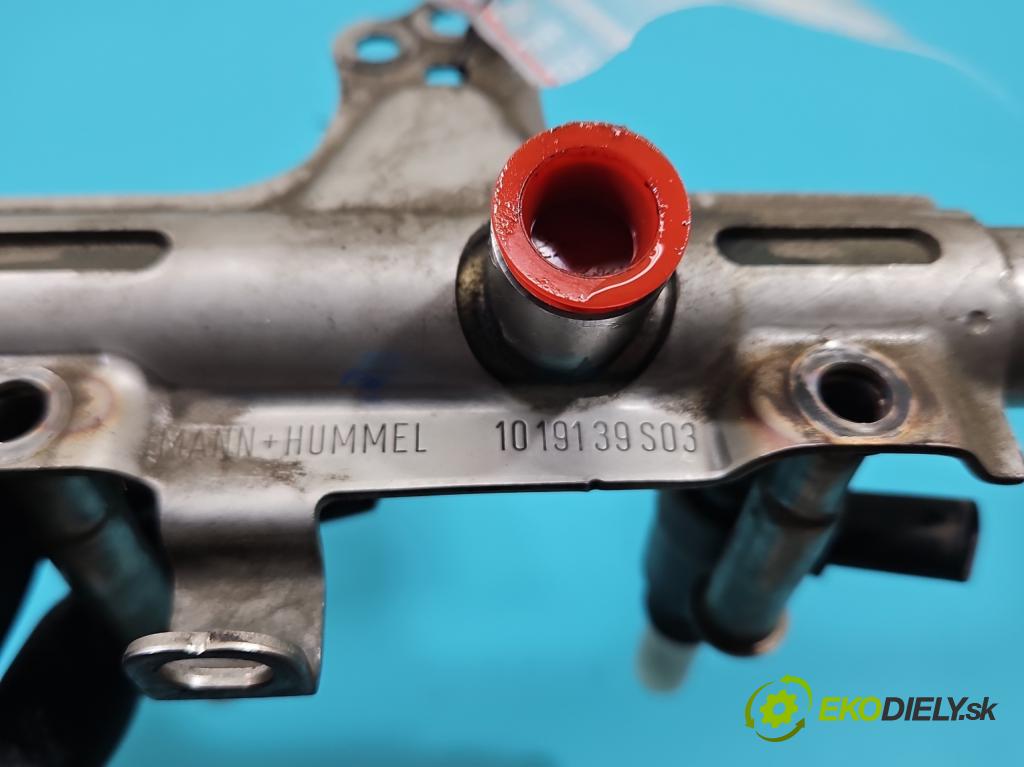 Vw Passat B7 2010-2014 2.0 TSI 211KM automatic 155 kW 1984 cm3 4- vstrek 0261500076 (Vstrekovač paliva)