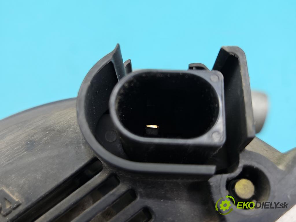 Vw Passat B7 2010-2014 2.0 TSI 211KM automatic 155 kW 1984 cm3 4- Alternator 03L903023Q (Alternátor)