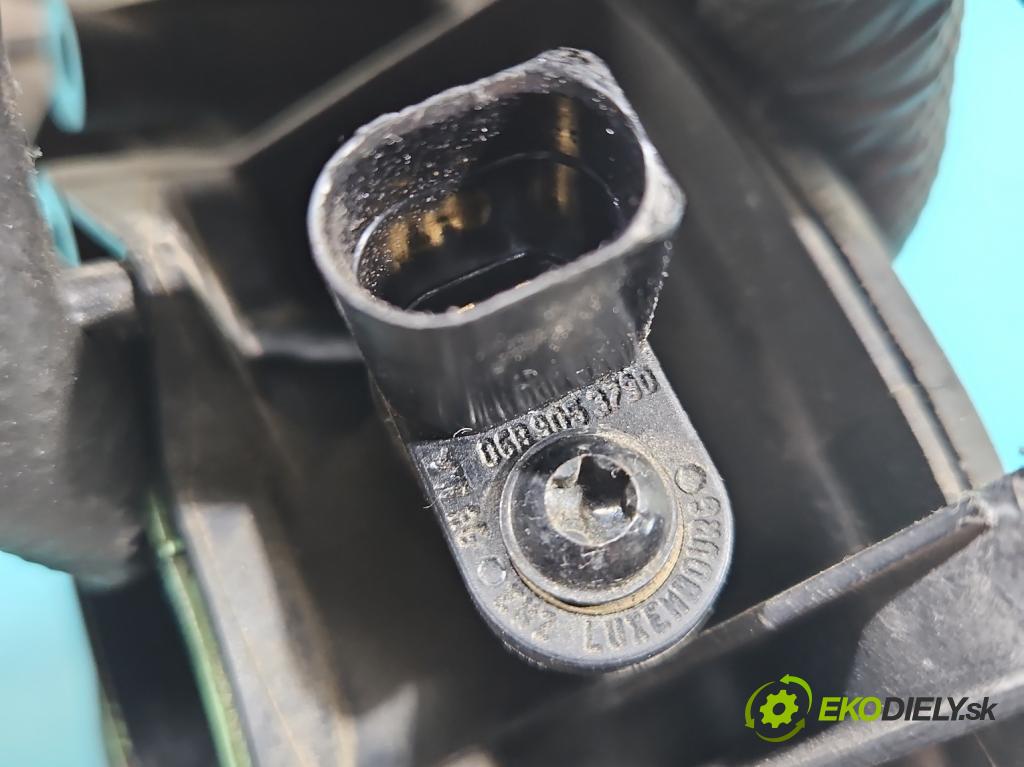 Vw Passat B7 2010-2014 2.0 TSI 211KM automatic 155 kW 1984 cm3 4- potrubí sací 06J133185EQ (Sací potrubí)