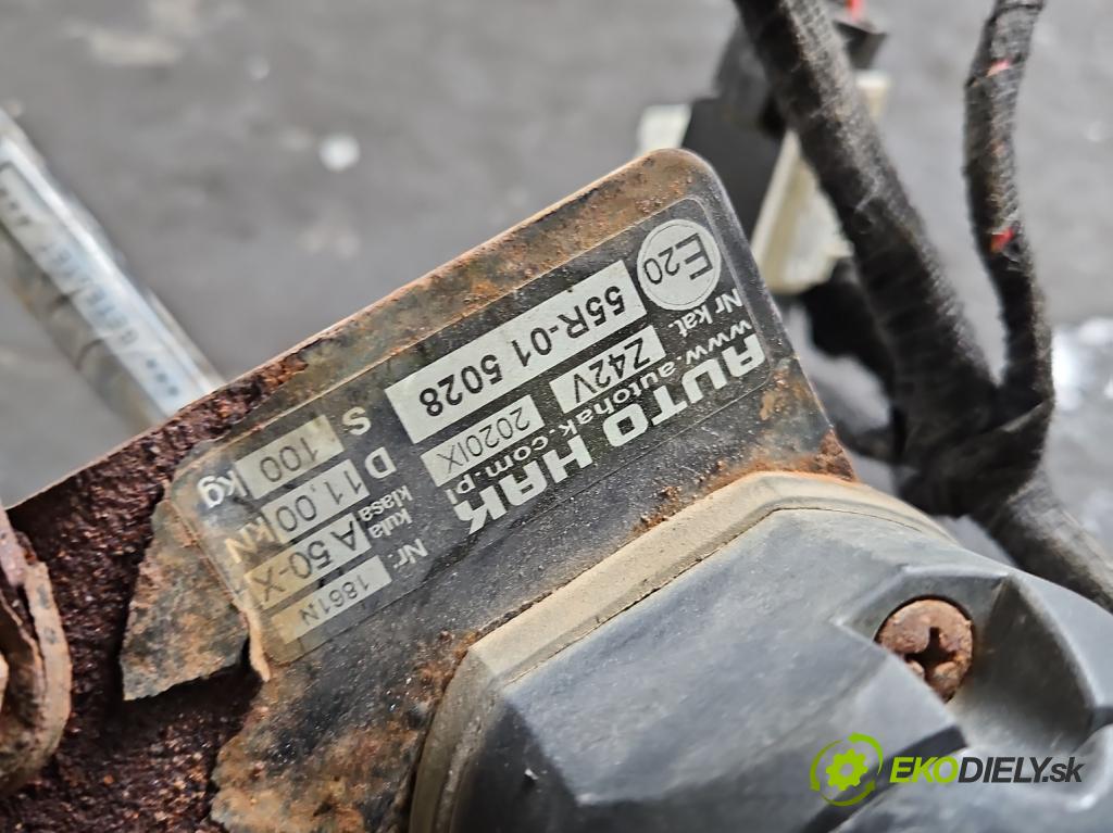 Mitsubishi Outlander III 2012-2022 2.4 135 hp automatic 99 kW 2360 cm3 5- oko tažné  (Tažné zařízení)