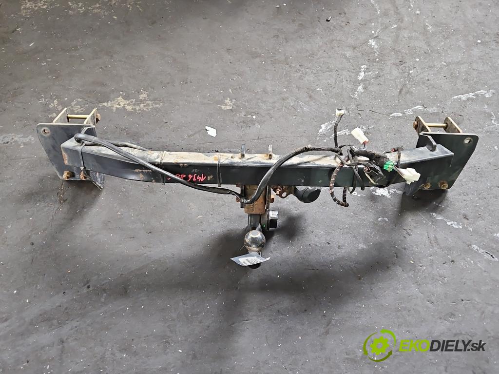 Mitsubishi Outlander III 2012-2022 2.4 135 hp automatic 99 kW 2360 cm3 5- oko tažné  (Tažné zařízení)