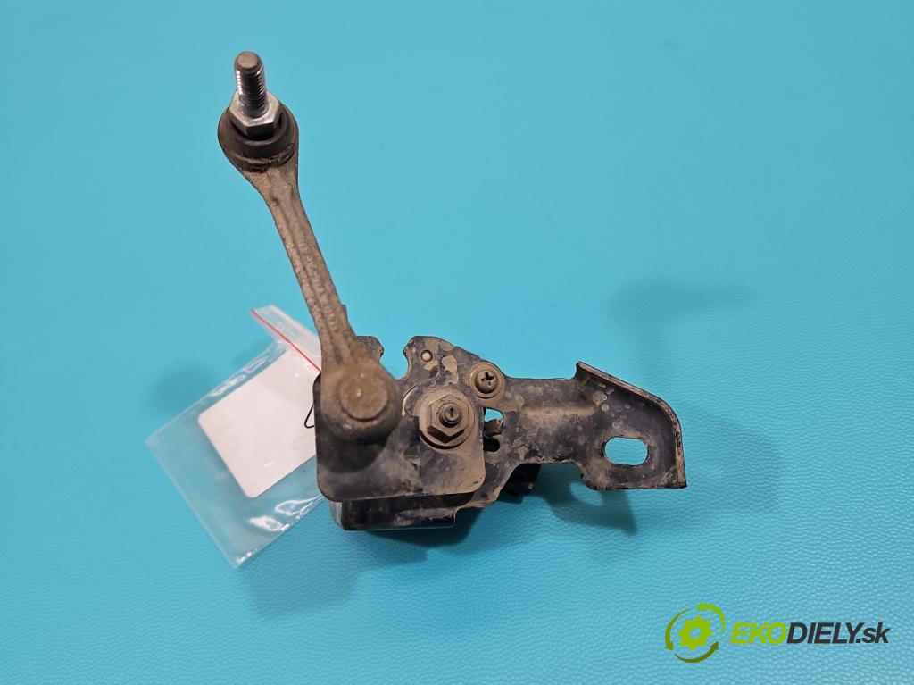 Mitsubishi Outlander III 2012-2022 2.4 135 HP automatic 99 kW 2360 cm3 5- snímač nastavenia xenon B011246-1 (Snímač)