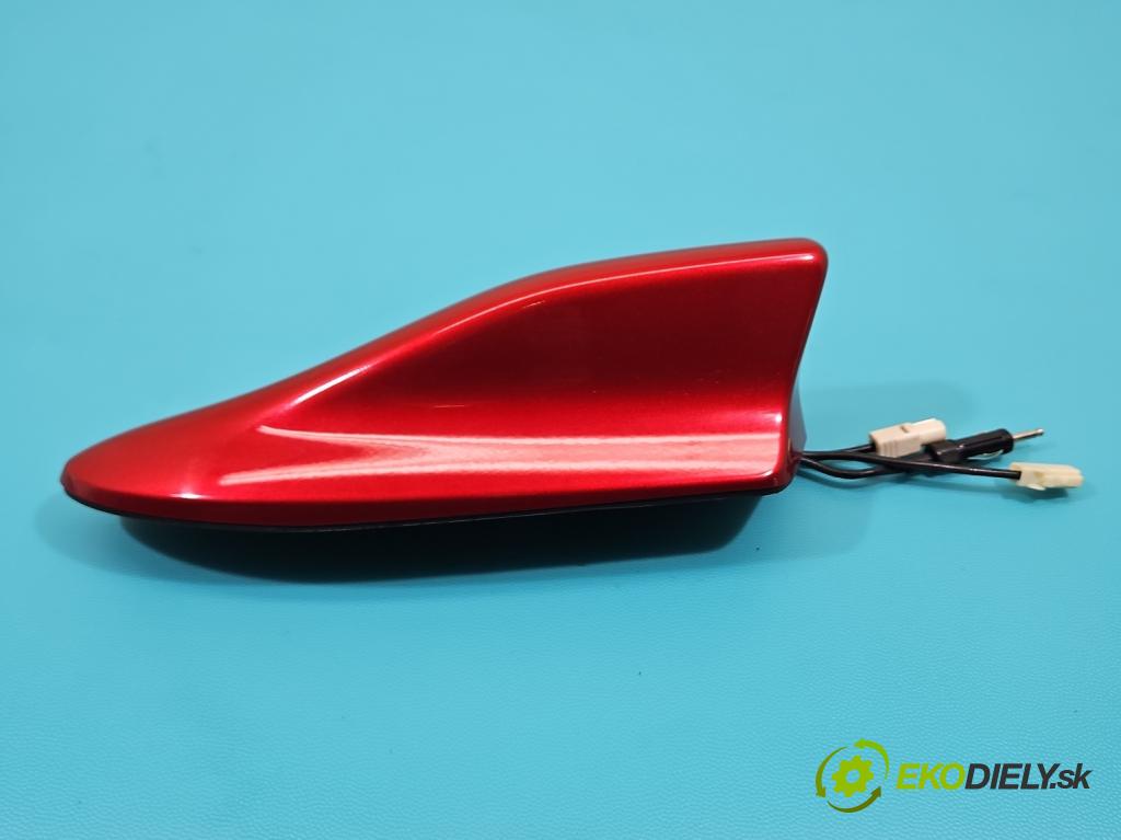 Mitsubishi Outlander III 2012-2022 2.4 135 hp automatic 99 kW 2360 cm3 5- Antena