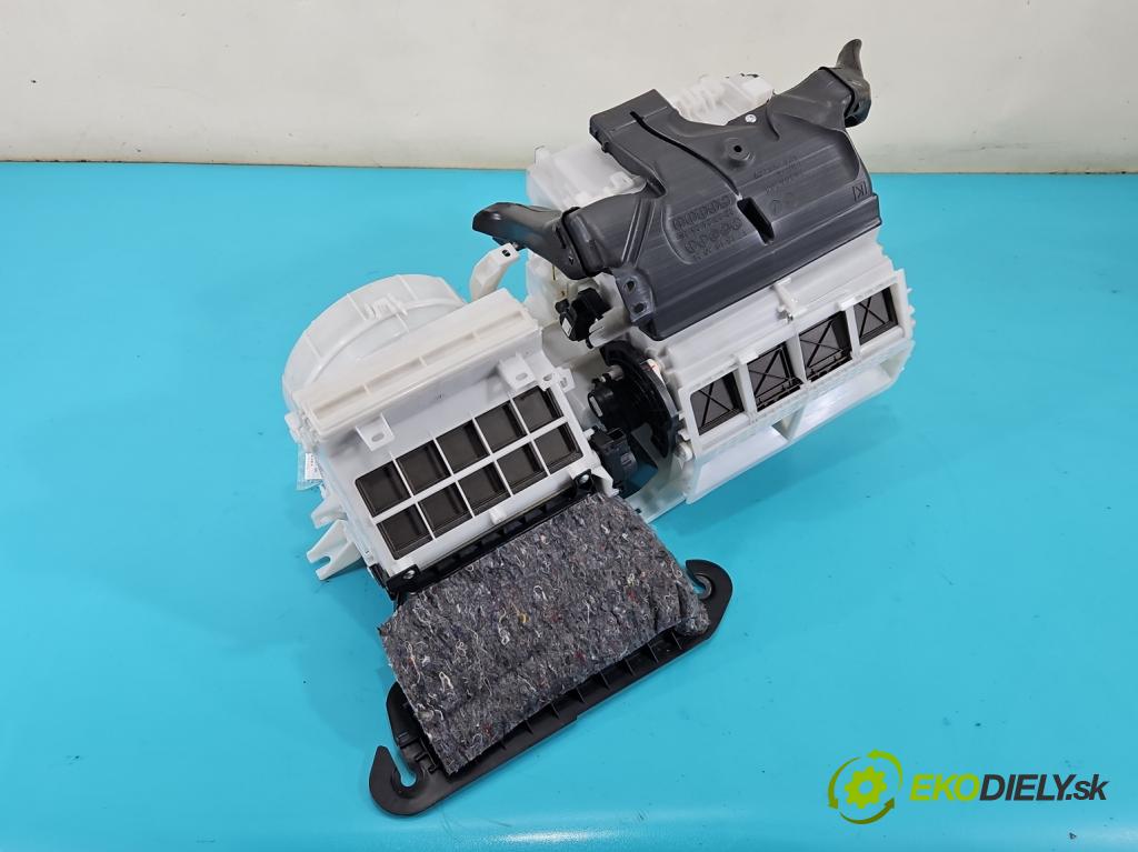 Mitsubishi Outlander III 2012-2022 2.4 135 hp automatic 99 kW 2360 cm3 5- radiátor 7800A518 (Radiátor topení)