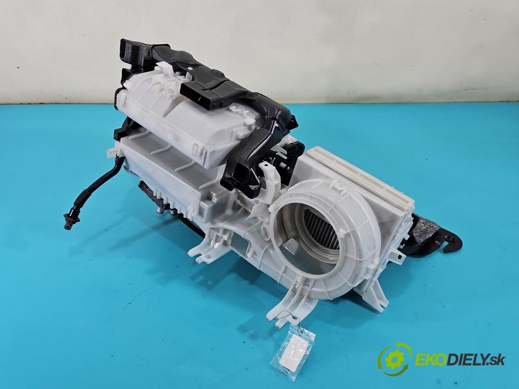 Mitsubishi Outlander III 2012-2022 2.4 135 hp automatic 99 kW 2360 cm3 5- radiátor 7800A518 (Radiátor topení)