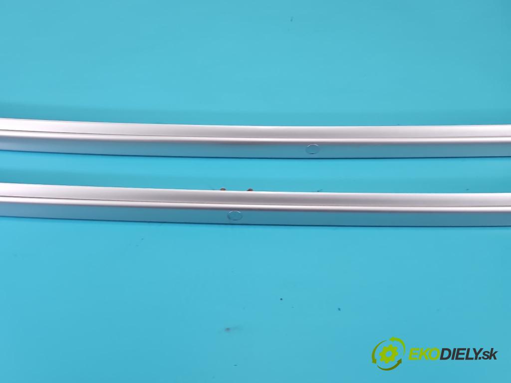 Mitsubishi Outlander III 2012-2022 205cm, poškozené: montáž: zátky: