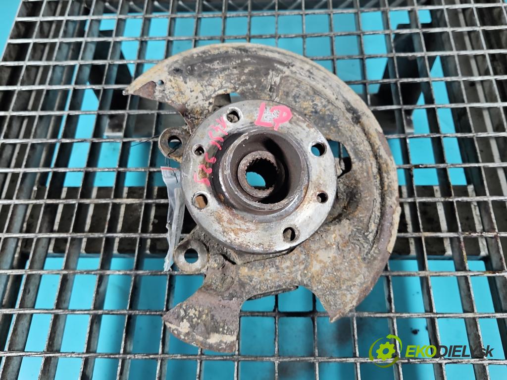 Renault Clio III 2005-2012 1.4 16V 98 hp manual 72 kW 1390 cm3 5- náboj levé  (Náboj kola)