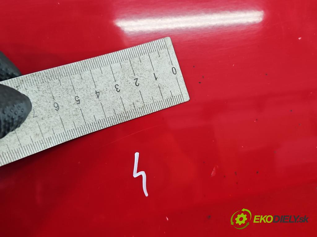 Kia Picanto I 2003-2011 1.0 61 hp manual 45 kW 999 cm3 5- dveře zadní levé  (Klika dveří ostatní)