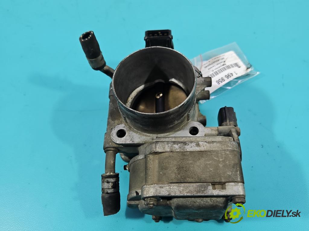 Mitsubishi Carisma 1.8 GDI 122 hp manual 90 kW 1834 cm3 5- škrticí klapka EAC60-003 (Škrticí klapka)