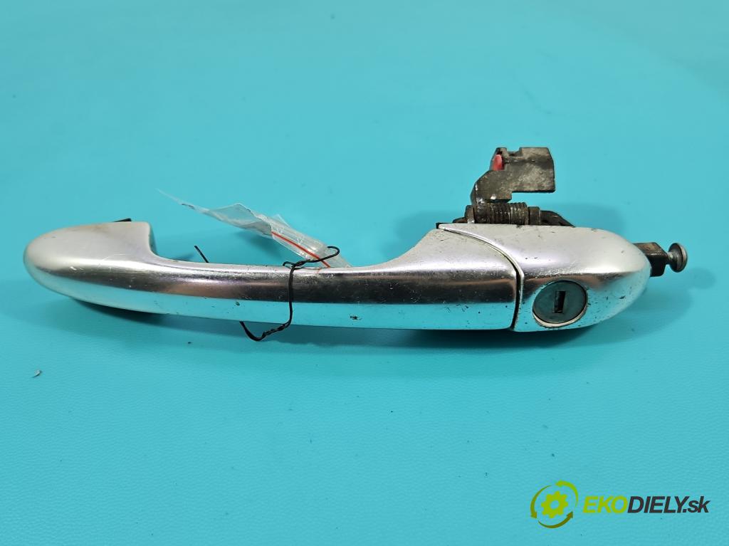 Alfa romeo 147 1.9 jtd 140 HP manual 103 kW 1910 cm3 3- rukoväť predné ľavé mimo:  (Kľučka dverí vonkajšia predná ľavá)