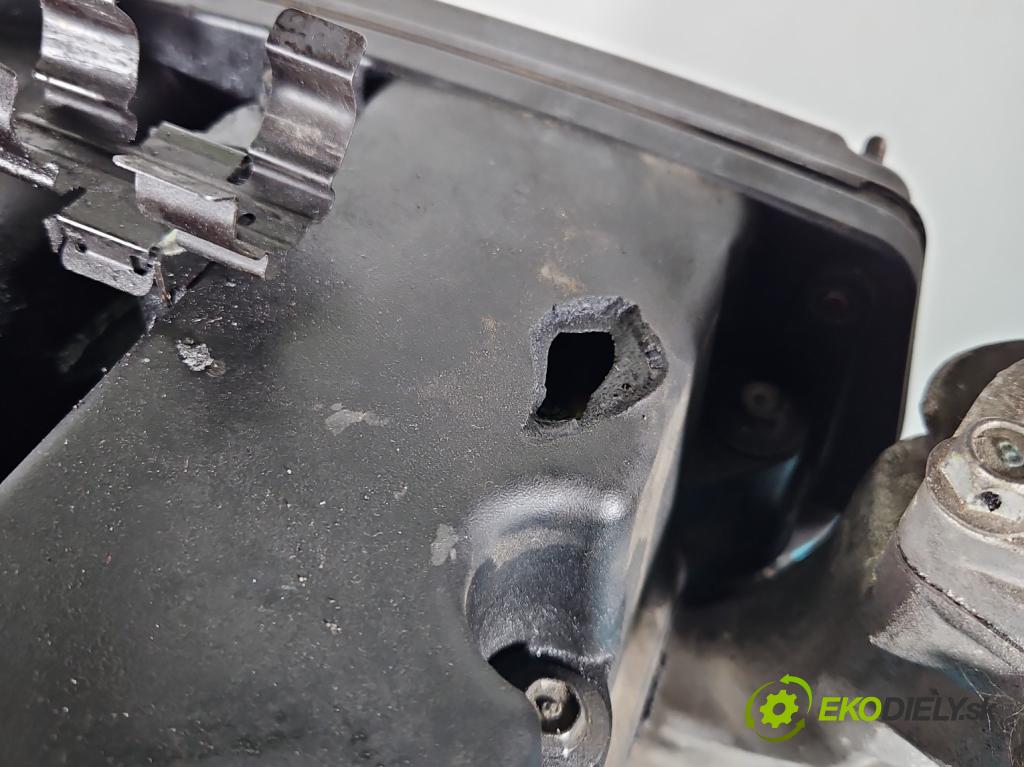 Kia Carnival II 2005-2014 2.9 crdi 185 HP manual 136 kW 2902 cm3 5- motor diesla J3