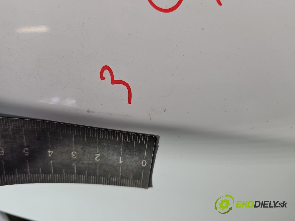 Bmw X1 E84 2009-2015 2.0d 143 hp automatic 105 kW 1995 cm3 5- zadní kufrové dveře  (Zadní kapota (kufr))