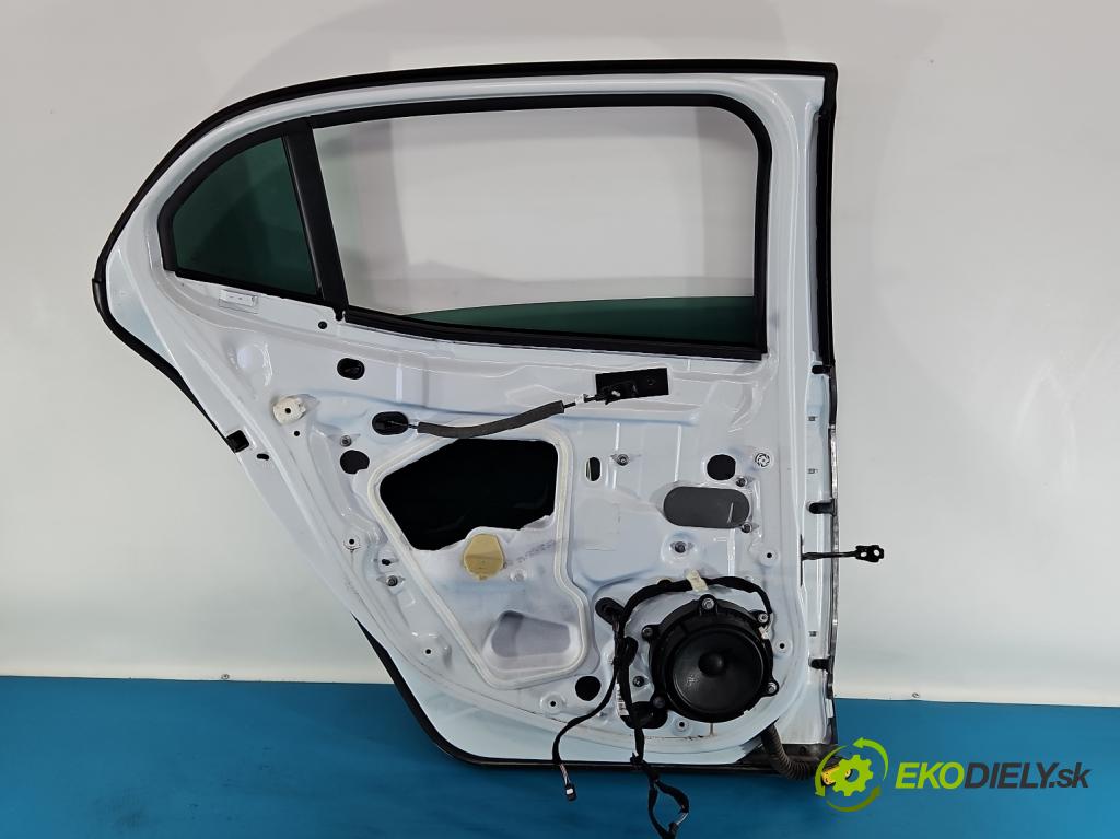 Renault Megane IV 2016-2024 1.3 116 hp manual 85 kW 1332 cm3 5- dveře zadní levé  (Klika dveří ostatní)