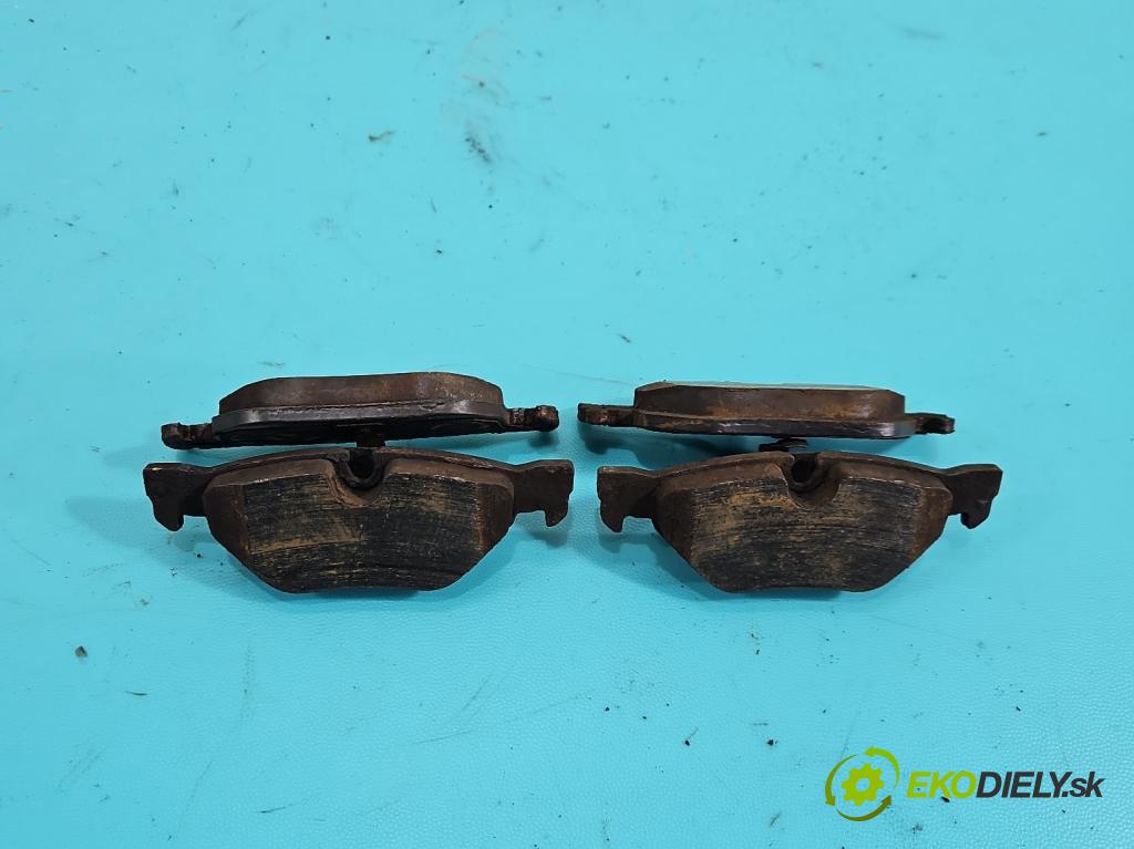 Bmw X1 E84 2009-2015 2.0d 143 HP automatic 105 kW 1995 cm3 5- Štíty: brzdové zadné