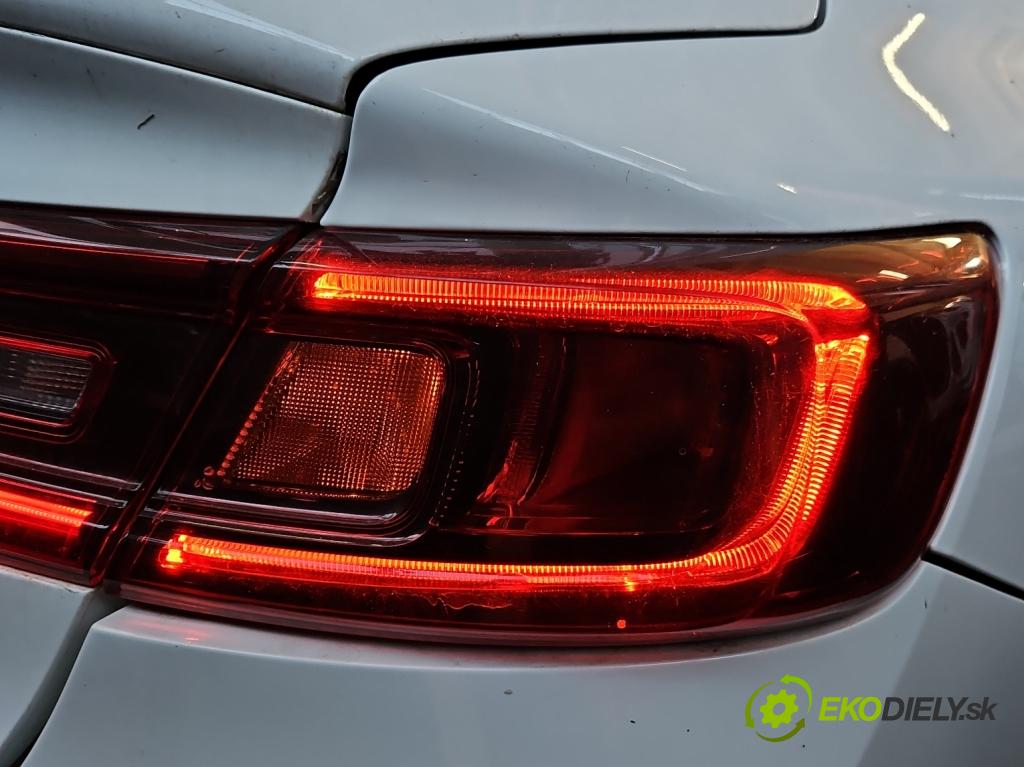 Renault Talisman 2015-2022 1.6 150 hp automatic 110 kW 1618 cm3 4- světlo zadní pravé  (Klika dveří ostatní)