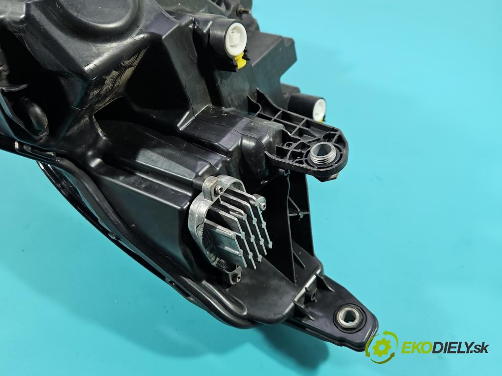 Skoda Kodiaq I 2.0 TSI 190 HP automatic 140 kW 1984 cm3 5- Reflektor: pravý 566941036 (Svetlo predné pravé)