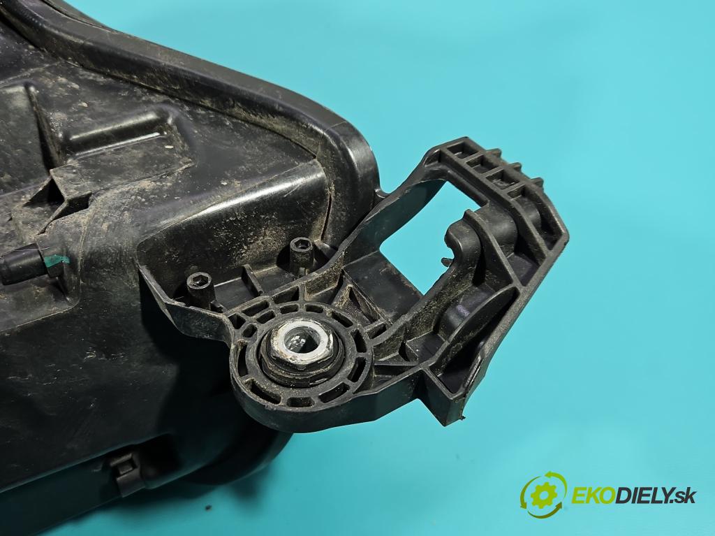 Skoda Kodiaq I 2.0 TSI 190 HP automatic 140 kW 1984 cm3 5- Reflektor: pravý 566941036 (Svetlo predné pravé)