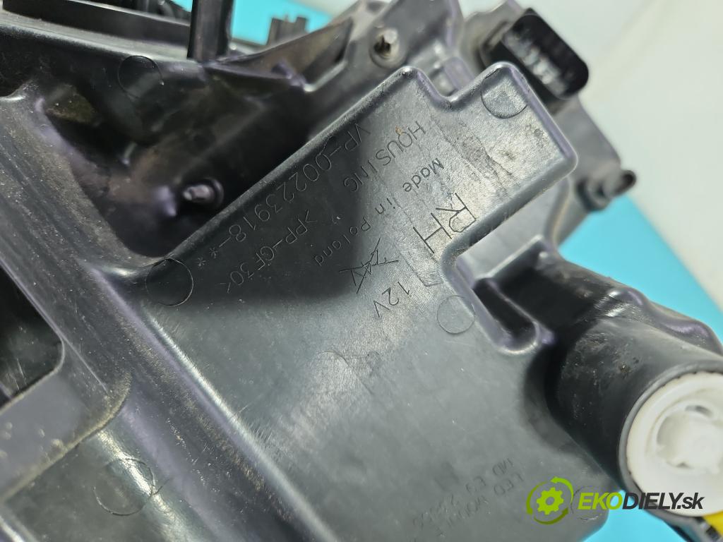 Skoda Kodiaq I 2.0 TSI 190 HP automatic 140 kW 1984 cm3 5- Reflektor: pravý 566941036 (Svetlo predné pravé)