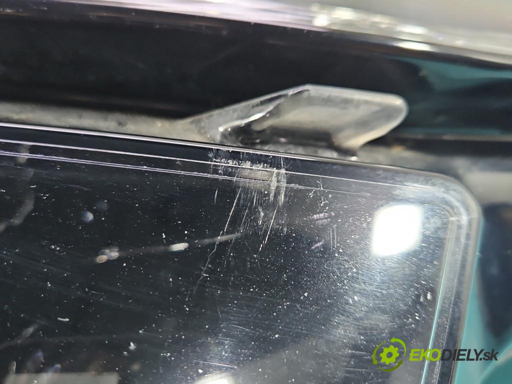 Skoda Kodiaq I 2.0 TSI 190 HP automatic 140 kW 1984 cm3 5- Reflektor: pravý 566941036 (Svetlo predné pravé)