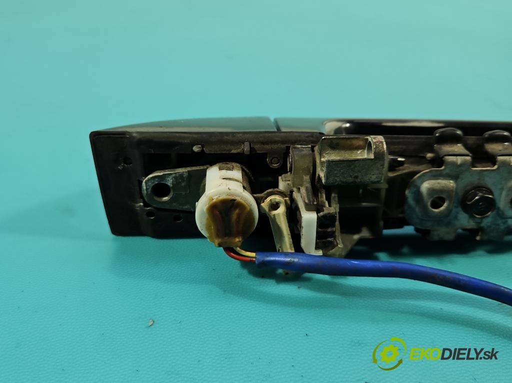 Kia Carnival II 2005-2014 2.9 crdi 185 HP manual 136 kW 2902 cm3 5- rukoväť predné ľavé mimo:  (Kľučka dverí vonkajšia predná ľavá)