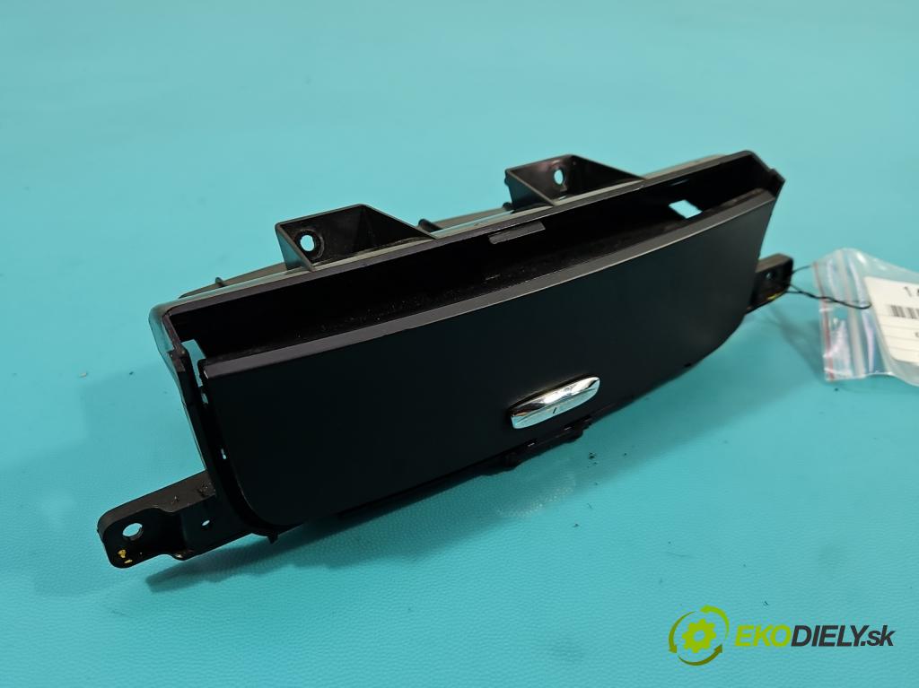 Kia Carnival II 2005-2014 2.9 crdi 185 hp manual 136 kW 2902 cm3 5- kastlík 4D846-25100