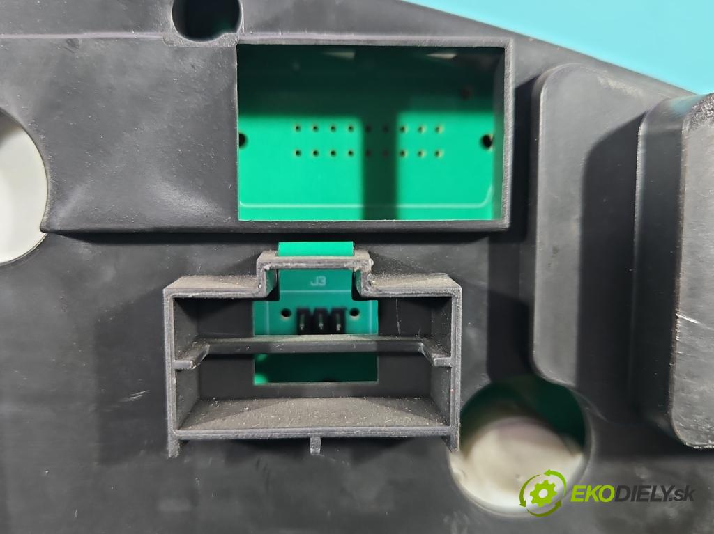 Fiat Stilo 1.9 jtd 120 HP manual 88 kW 1910 cm3 5- prístrojovka/ budíky 51771190 (Prístrojová doska)