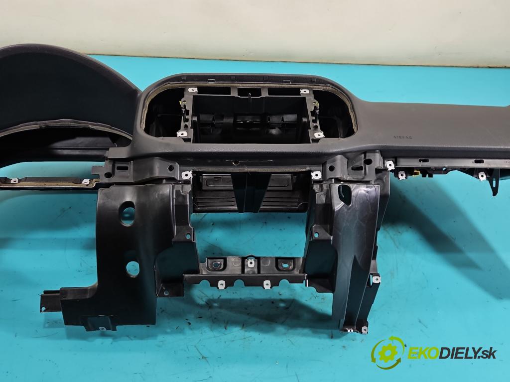 Vw Tiguan I 2007-2016 2.0 TDI 140 HP manual 103 kW 1968 cm3 5- kokpit,pristrojová doska rozdeľovacia