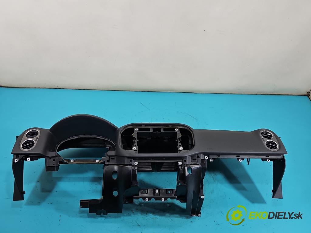 Vw Tiguan I 2007-2016 2.0 TDI 140 HP manual 103 kW 1968 cm3 5- kokpit,pristrojová doska rozdeľovacia 