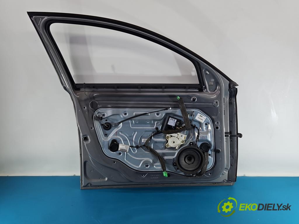Volvo V50 2.0d 133 HP manual 98 kW 1997 cm3 5- dvere predné ľavé  (Kľučka dverí ostatné)