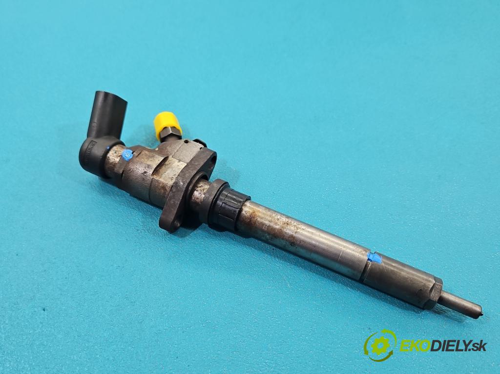 Volvo V50 2.0d 133 HP manual 98 kW 1997 cm3 5- vstrek 9647247280 (Vstrekovač paliva)