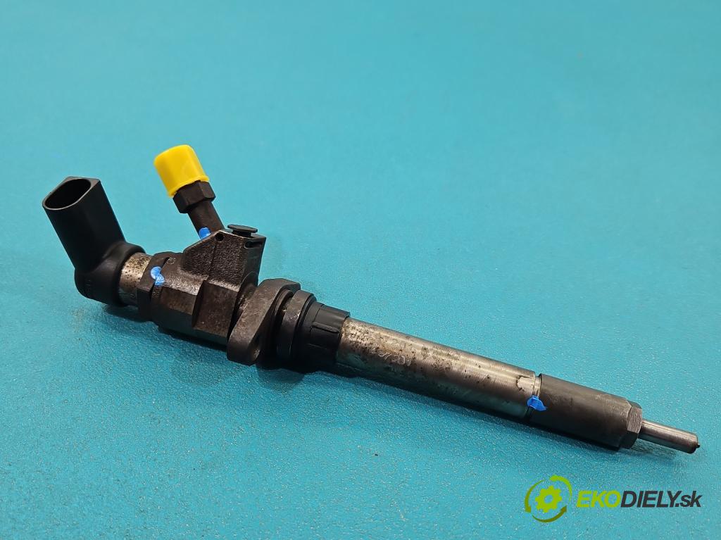 Volvo V50 2.0d 133 HP manual 98 kW 1997 cm3 5- vstrek 9647247280 (Vstrekovač paliva)