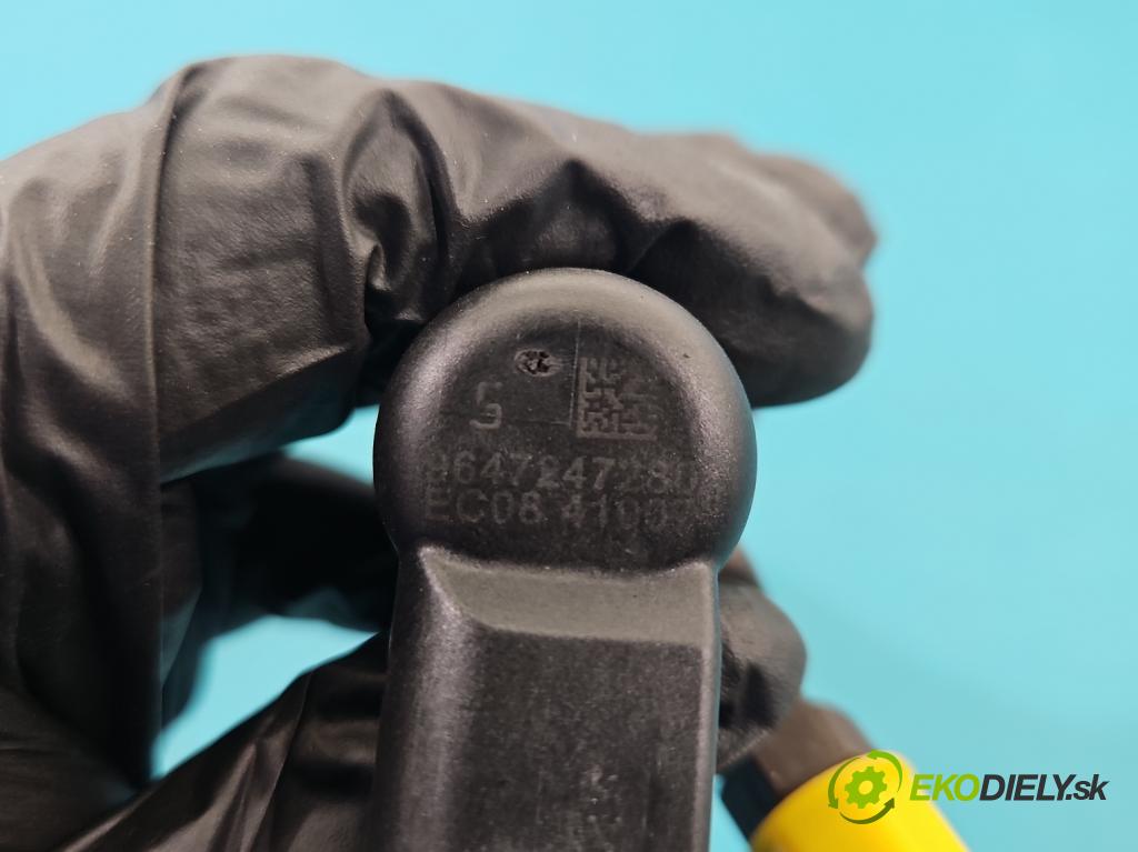 Volvo V50 2.0d 133 HP manual 98 kW 1997 cm3 5- vstrek 9647247280 (Vstrekovač paliva)