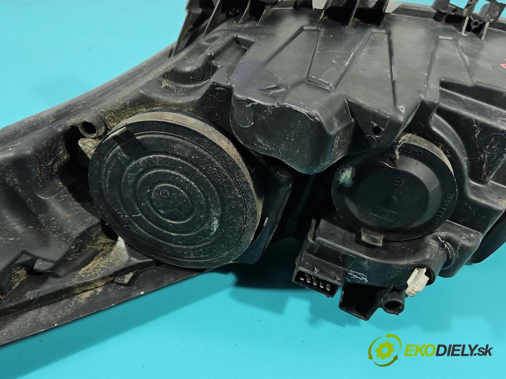 Peugeot 207 1.4 16V 88 HP manual 65 kW 1360 cm3 5- Reflektor: pravý 9649986180 (Svetlo predné pravé)