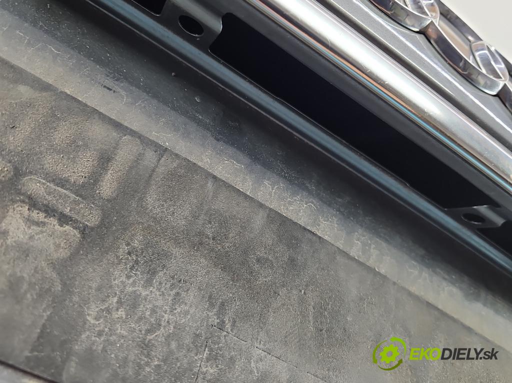 Audi A6 C6 2004-2011 2.0 tdi 140 hp automatic 103 kW 1968 cm3 4- zadní kufrové dveře  (Zadní kapota (kufr))