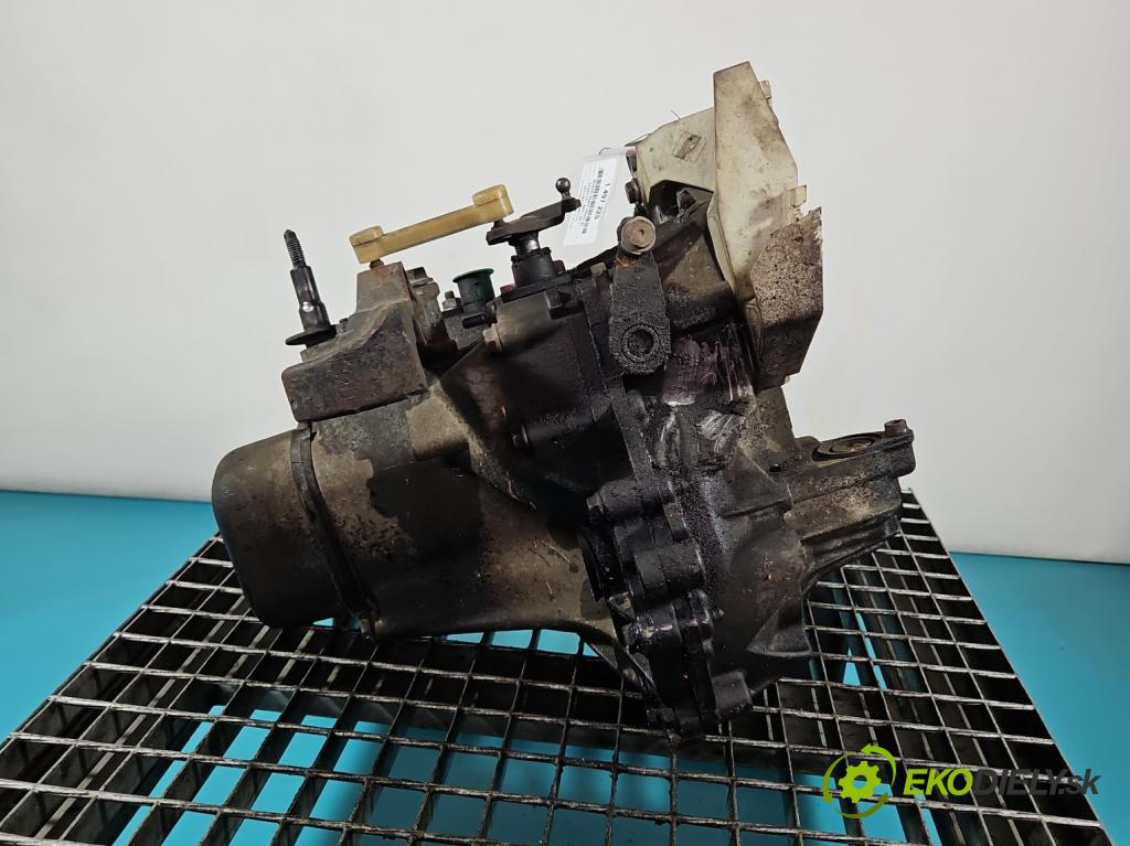Citroen C4 I 2004-2011 1.4 16V 88 hp manual 65 kW 1360 cm3 5- převodovka stupňová manual 20CQ15