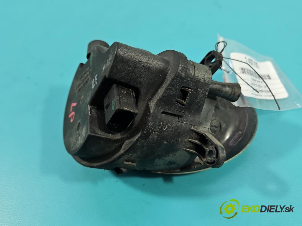 Audi A6 C6 2004-2011 2.0 tdi 140 hp automatic 103 kW 1968 cm3 4- Halogen levý  (Klika dveří ostatní)
