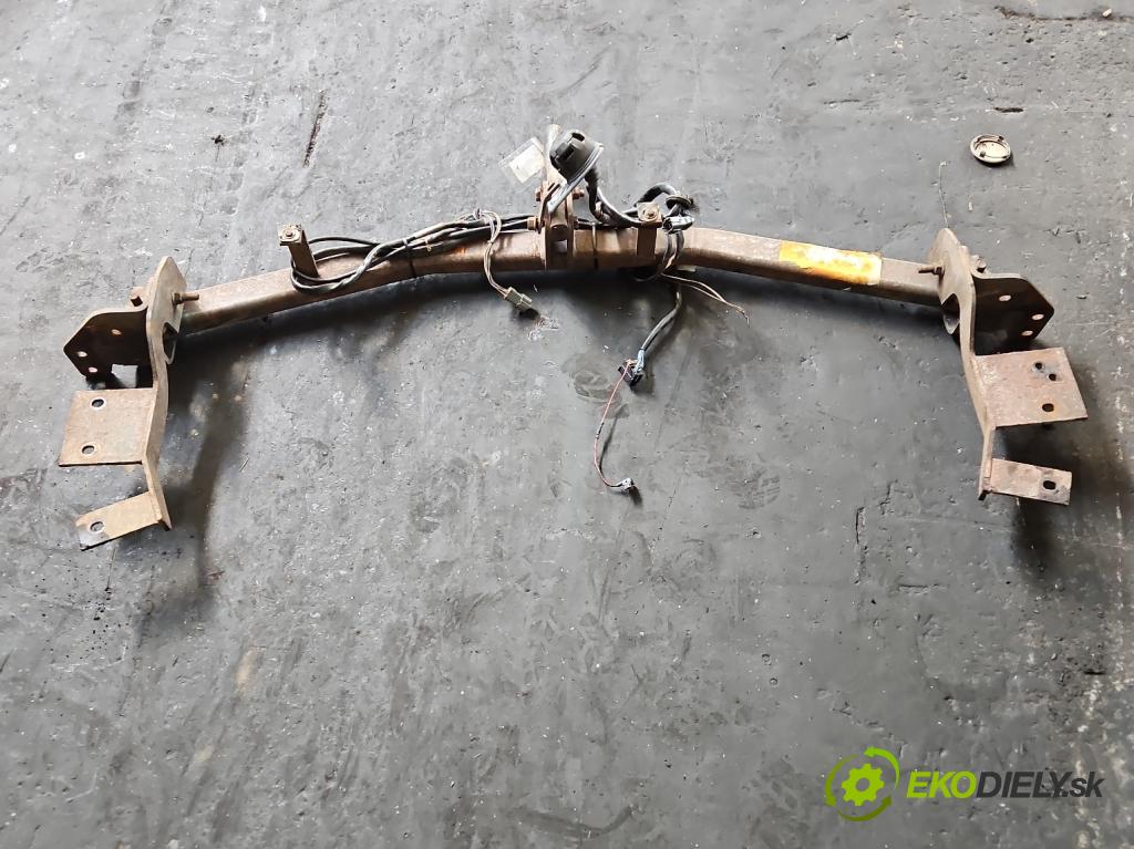 Kia Carnival II 2005-2014 2.9 crdi 185 hp manual 136 kW 2902 cm3 5- oko tažné  (Tažné zařízení)