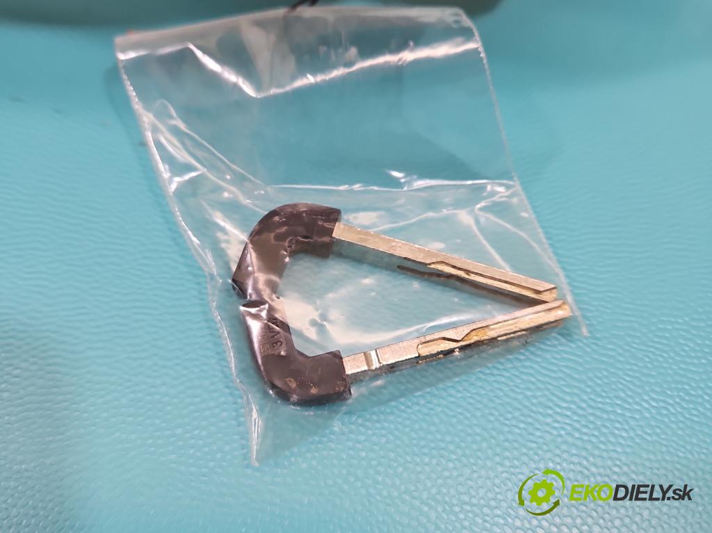 Skoda Kodiaq I 2.0 TSI 190 HP automatic 140 kW 1984 cm3 5- rukoväť predné ľavé mimo: 5N0837885H (Kľučka dverí vonkajšia predná ľavá)