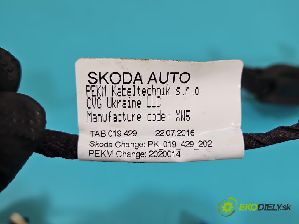 Skoda Kodiaq I 2.0 TSI 190 HP automatic 140 kW 1984 cm3 5- Zväzok: dvere predné pravých 566971121JE