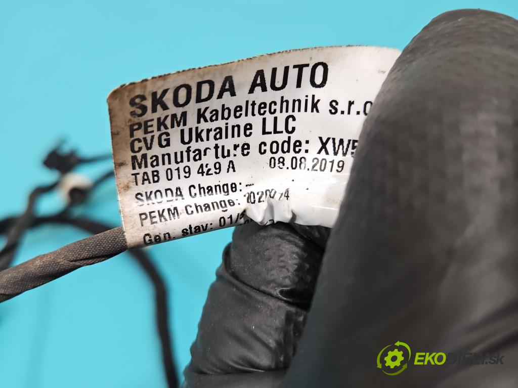 Skoda Kodiaq I 2.0 TSI 190 HP automatic 140 kW 1984 cm3 5- Zväzok: dvere zadné pravých 565972297A