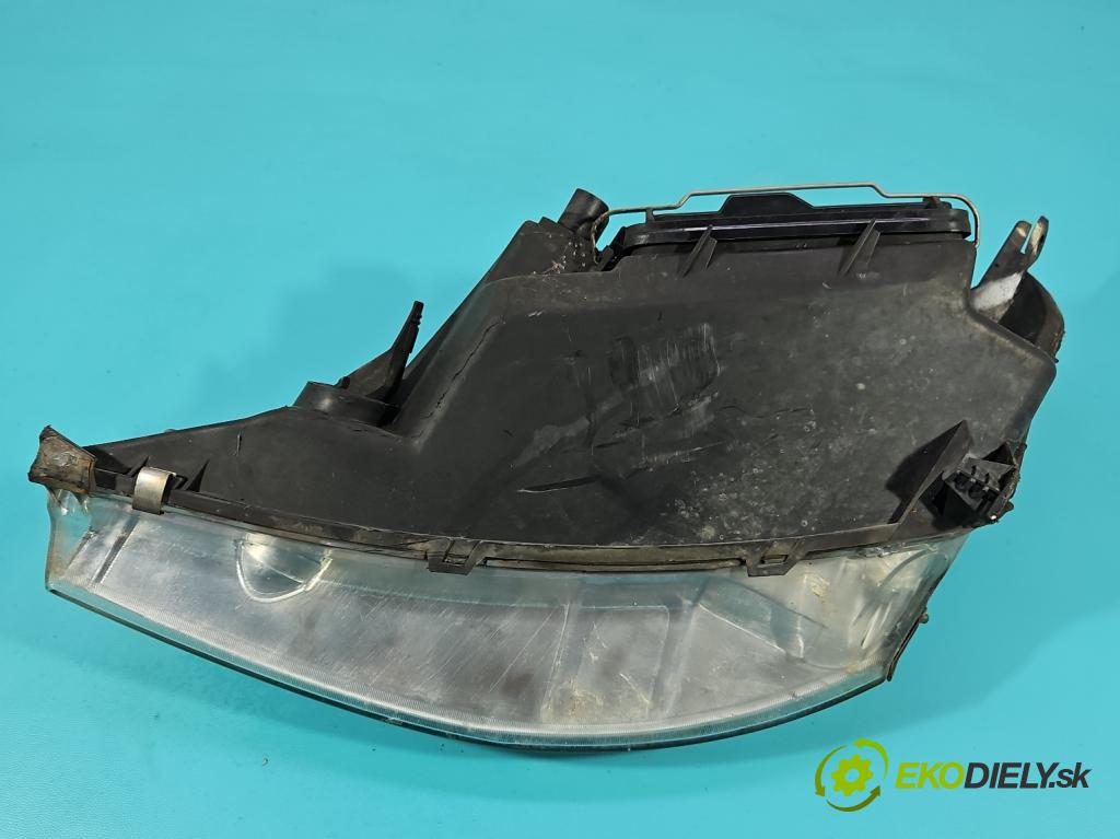 Ford Focus Mk1 1998-2004 1.8 tdci 101 HP manual 74 kW 1753 cm3 5- Reflektor: pravý 2M51-13W029-BG (Svetlo predné pravé)