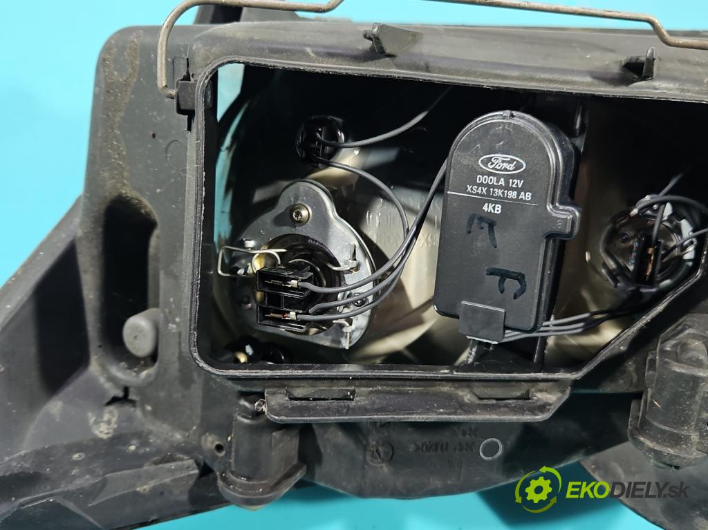 Ford Focus Mk1 1998-2004 1.8 tdci 101 HP manual 74 kW 1753 cm3 5- Reflektor: pravý 2M51-13W029-BG (Svetlo predné pravé)