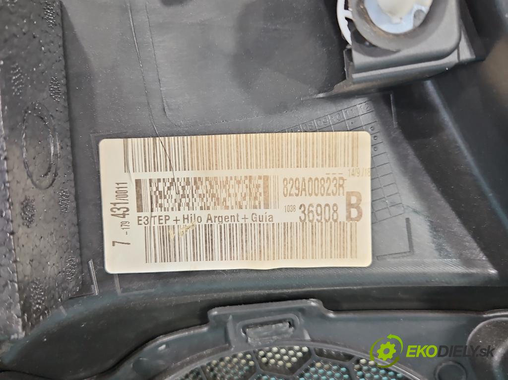 Renault Megane IV 2016-2024 1.3 116 hp manual 85 kW 1332 cm3 5- Tapacír: dveře zadní pravé 829A00823R