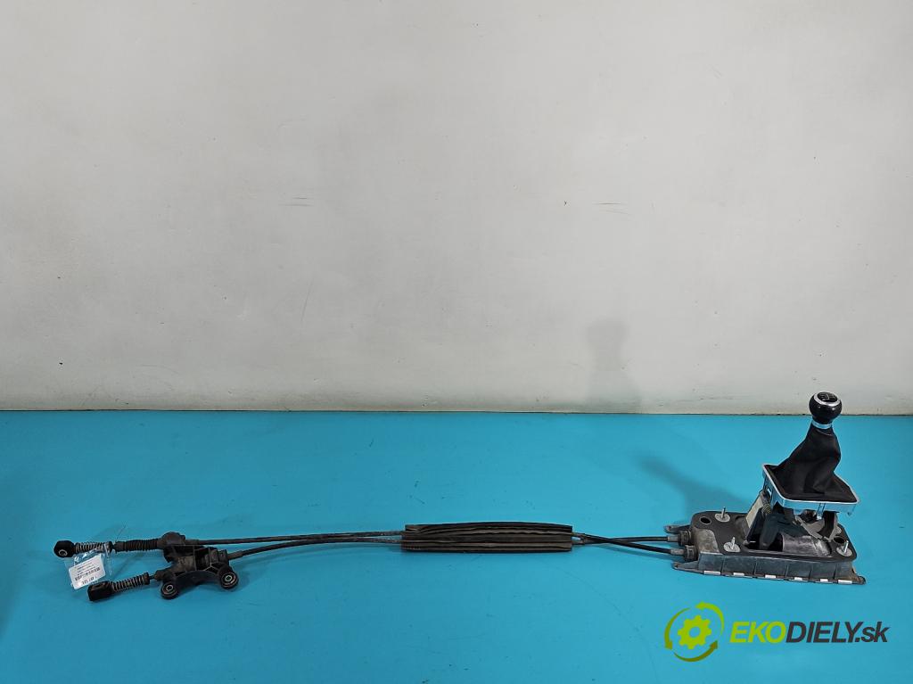 Vw Tiguan I 2007-2016 2.0 TDI 140 HP manual 103 kW 1968 cm3 5- Páka: Změny: stupeň,rýchlosť 1K0711061B (Rýchlostná páka (kulisa))