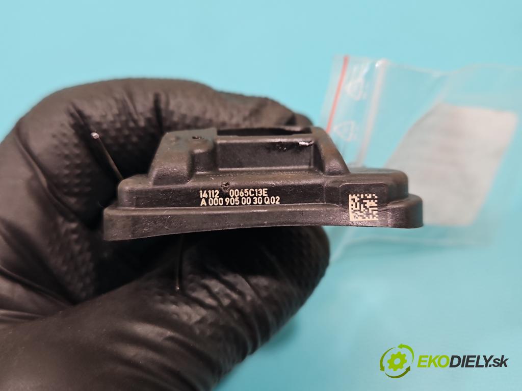 Vw Tiguan I 2007-2016 2.0 TDI 140 hp manual 103 kW 1968 cm3 5- snímač tlaku pneumatika A0009050030 (Snímač tlaku v pneumatice)