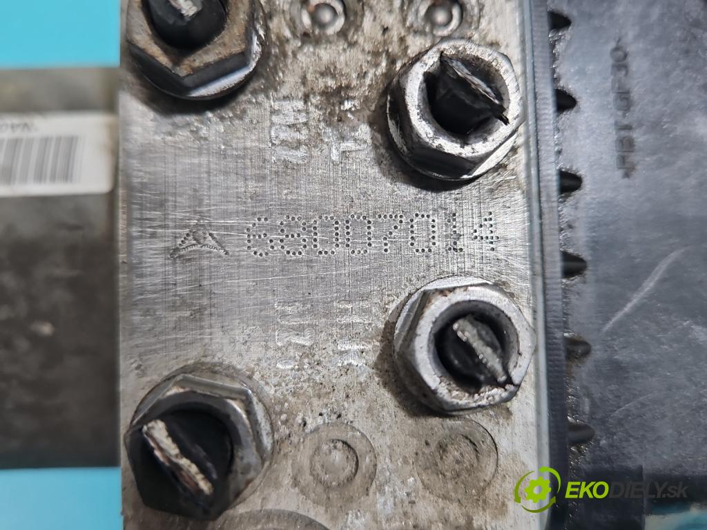 Vw Tiguan I 2007-2016 2.0 TDI 140 HP manual 103 kW 1968 cm3 5- čerpadlo abs 5N0614517G (Pumpa ABS)