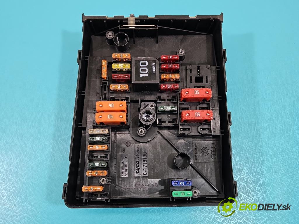 Vw Tiguan I 2007-2016 2.0 TDI 140 hp manual 103 kW 1968 cm3 5- skříňka pojistková 1K0937132F (Pojistková skříňka)