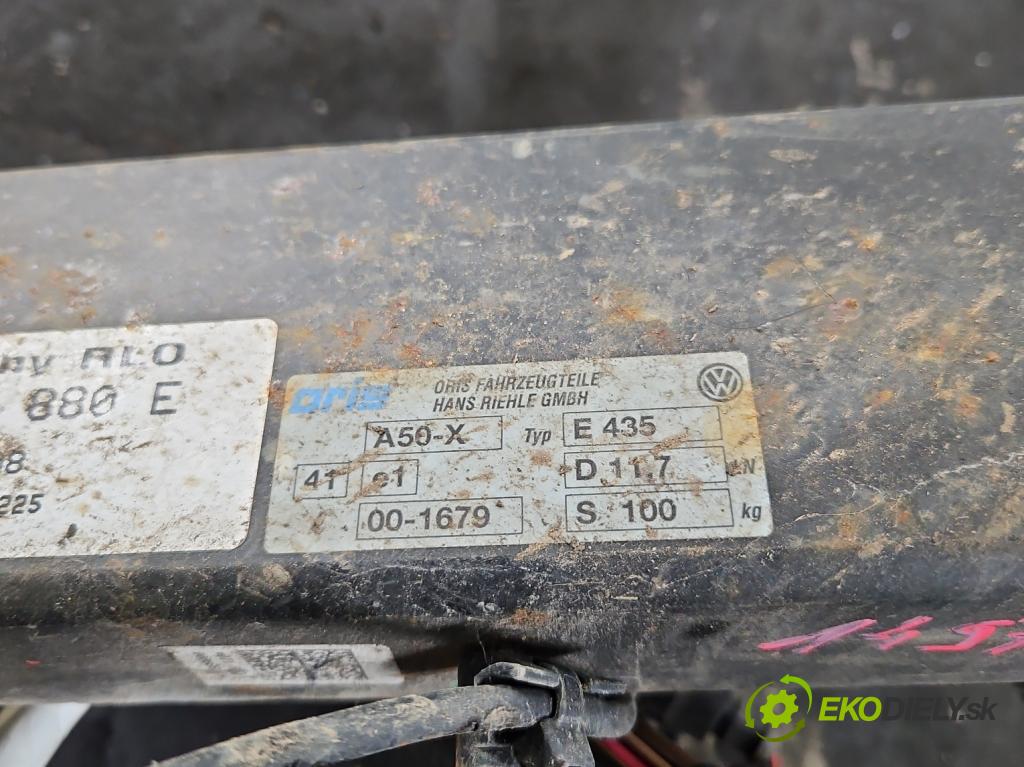 Vw Tiguan I 2007-2016 2.0 TDI 140 hp manual 103 kW 1968 cm3 5- oko tažné 5N0803880E (Tažné zařízení)