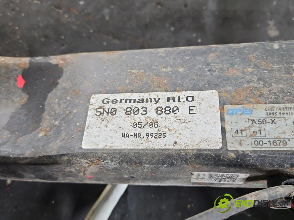 Vw Tiguan I 2007-2016 2.0 TDI 140 hp manual 103 kW 1968 cm3 5- oko tažné 5N0803880E (Tažné zařízení)